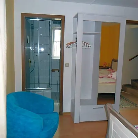 Sabine Hotel 3*